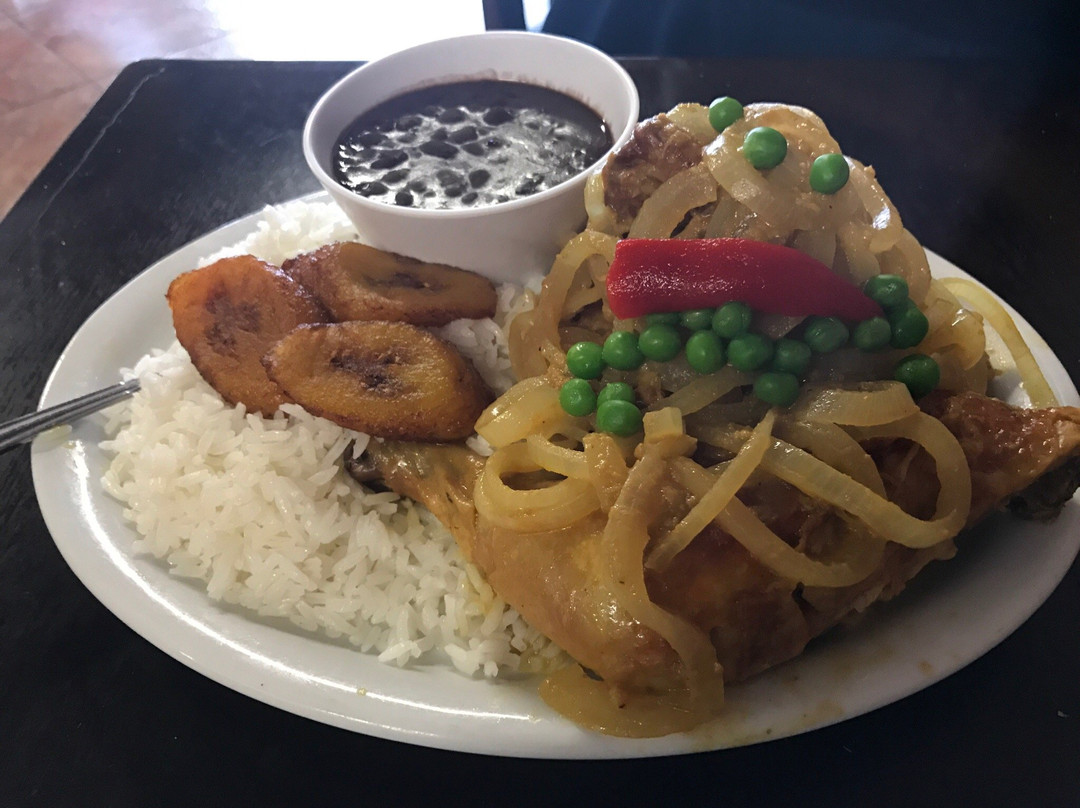 El Criollo Restaurant