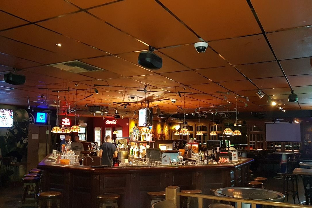 Sint-Genesius-Rode旅游景点-Touch and Down