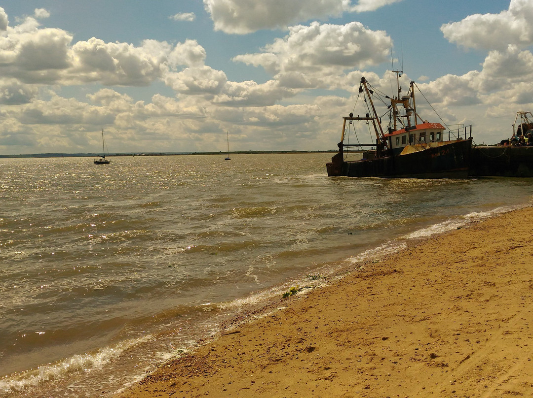 Bell Wharf Beach景点图片