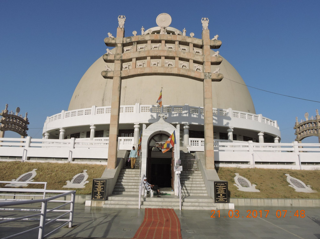 Dhamma Chakra Stupa景点图片