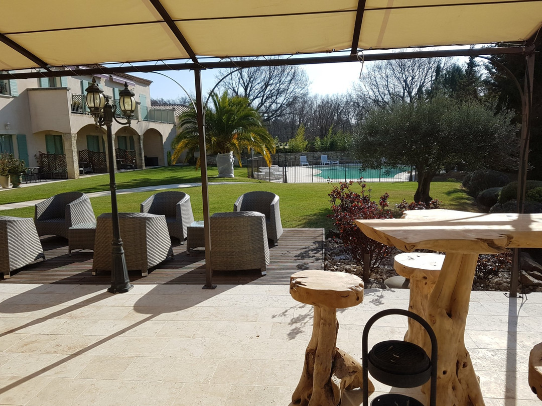 拉克洛斯普拉丁斯酒店主图