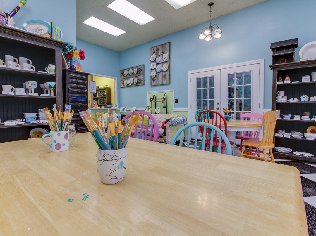 Horsefeathers Pottery Studio-克拉克斯维尔必去景点