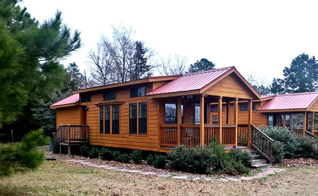 Summit Hill Extended Stay Cottages & Suites