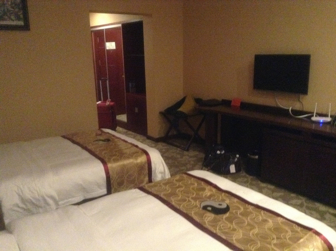 王庭大酒店主图