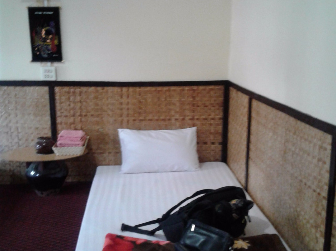 Shwe Pauk Pin Inthar House主图