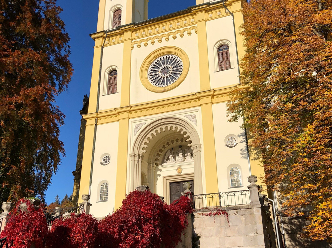 Assumption of the Virgin Mary Church-玛丽亚温泉市必去景点