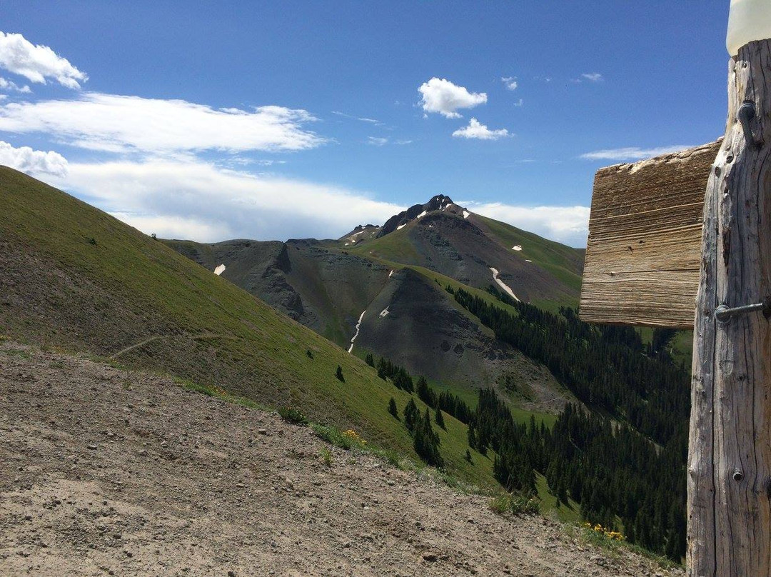 Horsethief Trail-乌雷必去景点