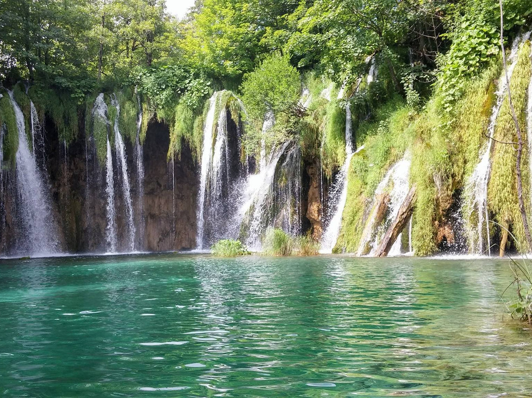 Plitvice Transfers-萨格勒布必去景点