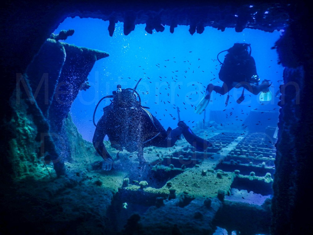 Mediterranean Dive Club-佩里萨必去景点