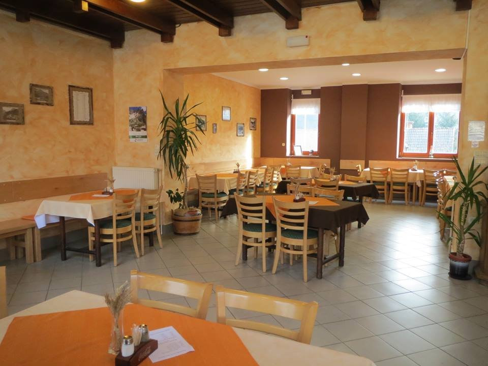 Luce餐馆和美食-Gostilna PR' LAMPI
