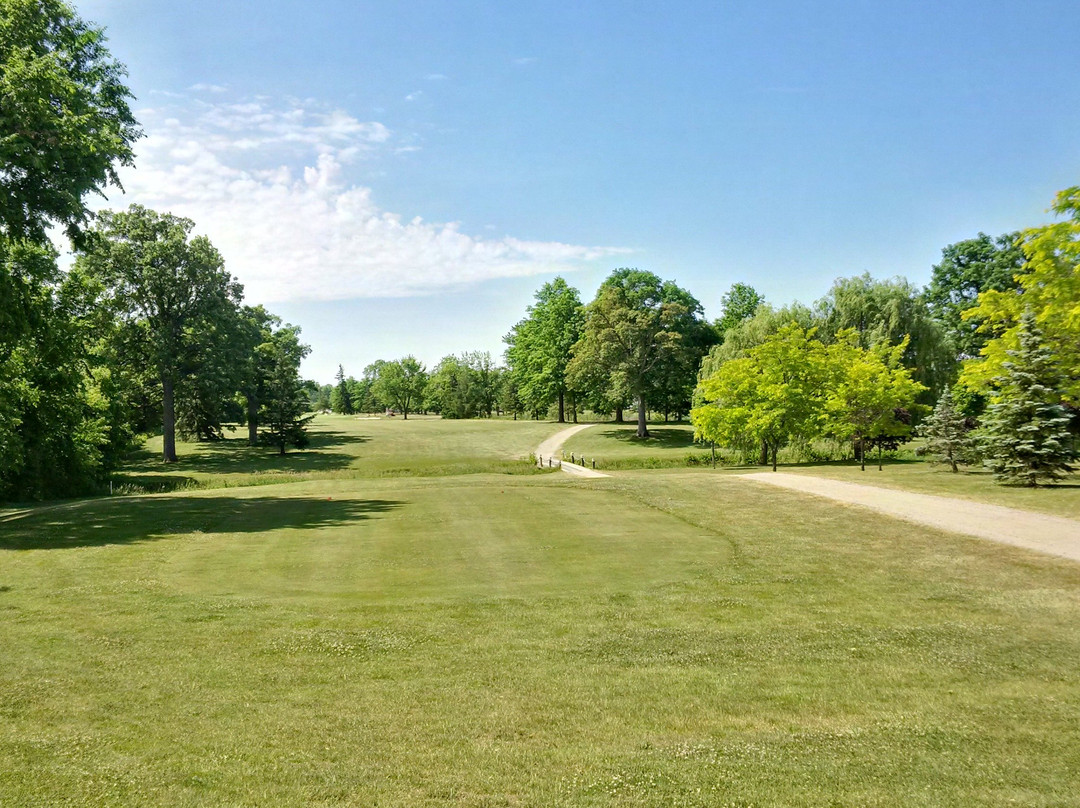 Fox Glen Golf Club-阿默斯特堡必去景点