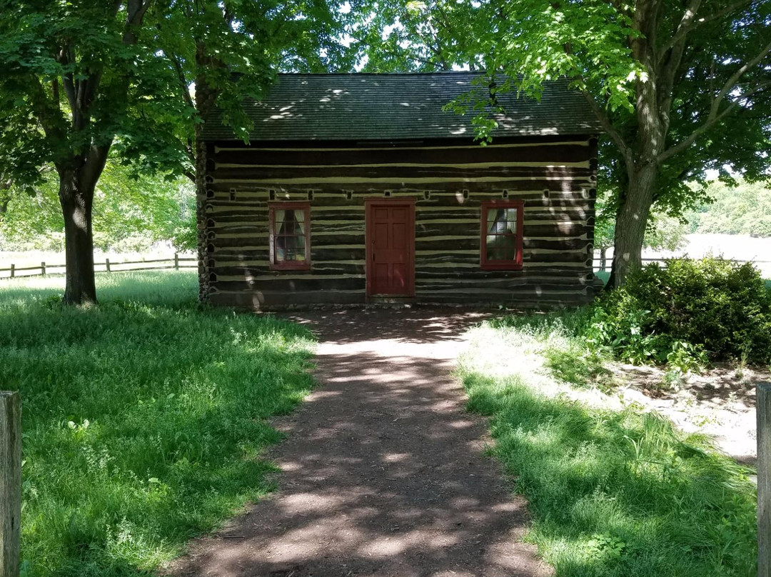 Peter Whitmer Log Home (whitmer Farm)-Waterloo必去景点