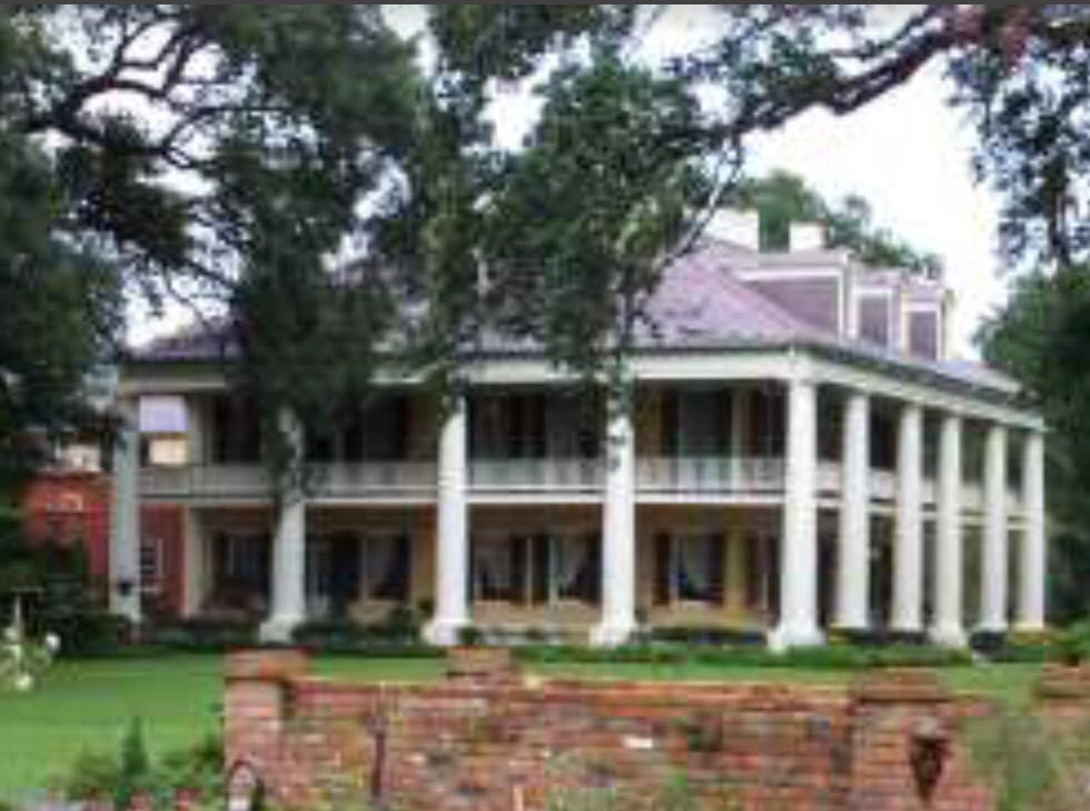 Charpentier Historic District-莱克查尔斯必去景点