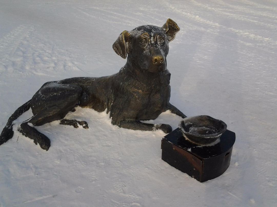 Sculpture The Dog-Nizhnevartovsk必去景点