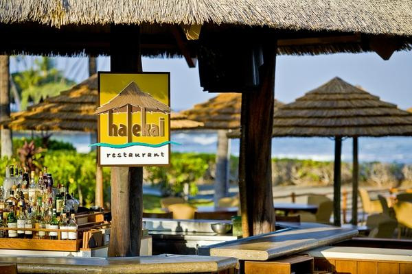 卡慕也拉餐馆和美食-Hale Kai