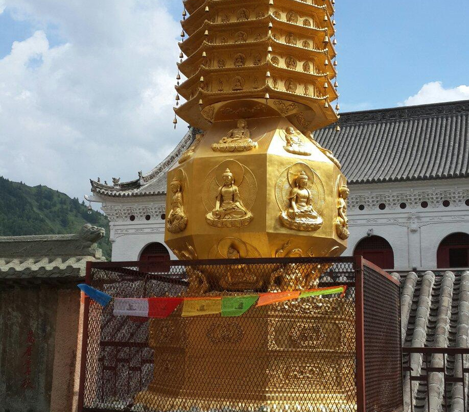 菩萨顶-五台县必去景点