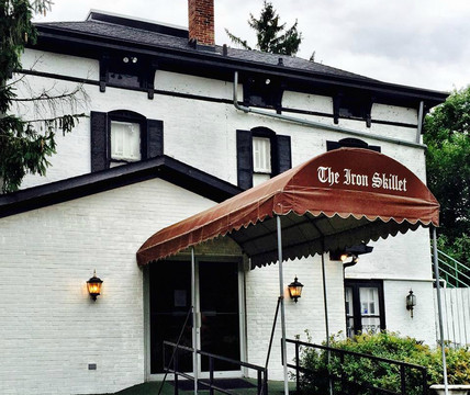 Iron Skillet Restaurant主图