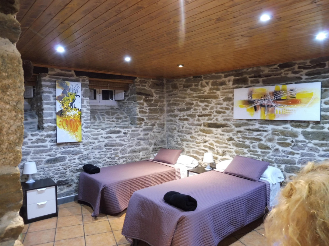 萨里亚酒店住宿-Aqua Rooms Sarria