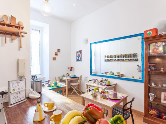 格里艺术家庭式酒店主图