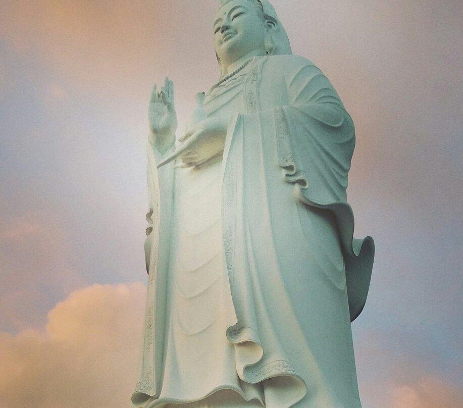 岘港观音像-岘港必去景点