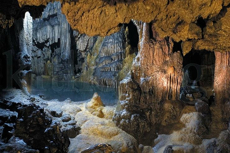 Cave of Agia Sofia景点图片
