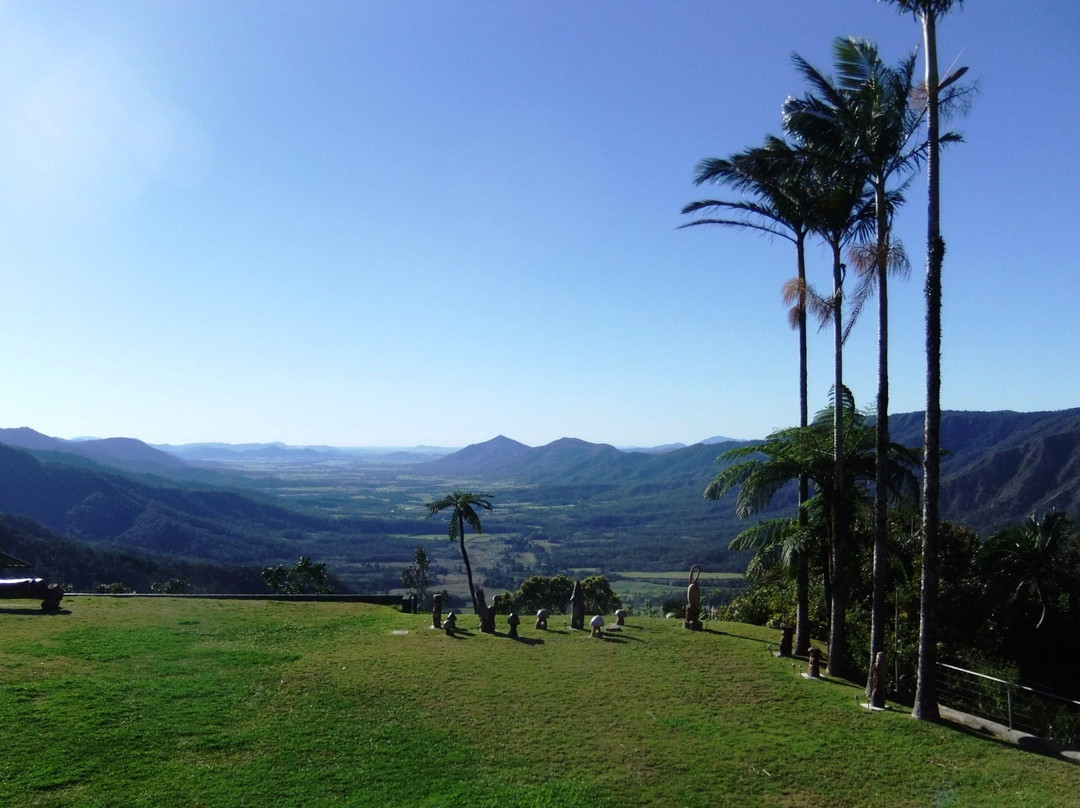 Eungella Chalet主图