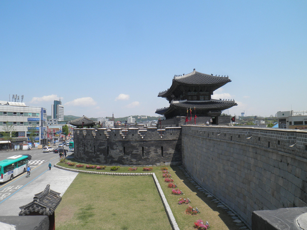 Janganmun Gate-水原市必去景点