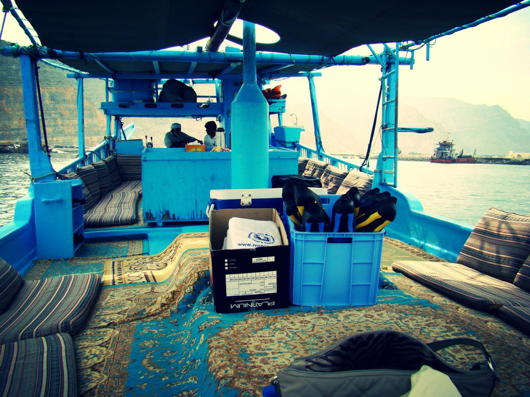 Musandam Sea Adventure Travel and Tourism-海塞卜必去景点