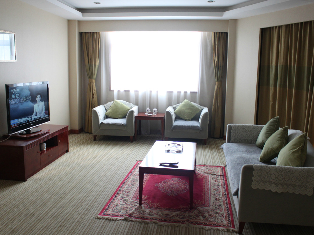 金亚国际大酒店主图