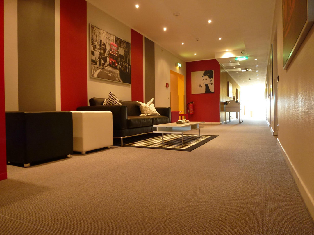 纳黑塔尔小酒馆酒店主图