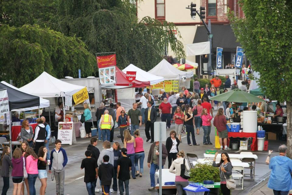 Hillsboro Tuesday Marketplace-希尔斯伯勒必去景点