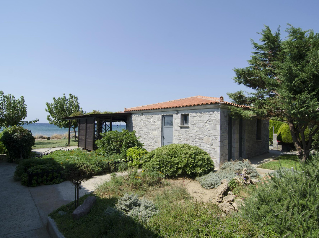 Parathinalos Studios