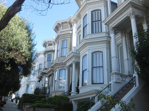 维多利亚之家古步行区-旧金山必去景点