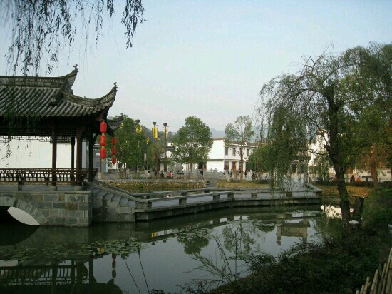 婺源月亮湾景点图片