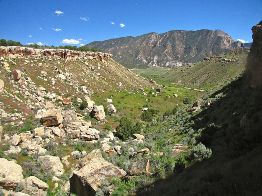 McKee Springs Petroglyphs-Jensen必去景点