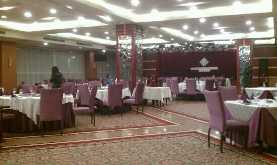 颐景国际酒店主图