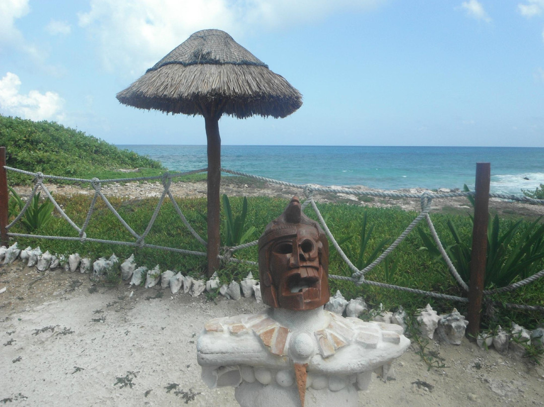 Villa La Bella Oceanfront Swing Bar-女人岛必去景点