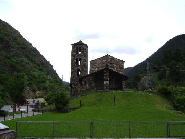 Church of Sant Joan de Caselles-Canillo必去景点