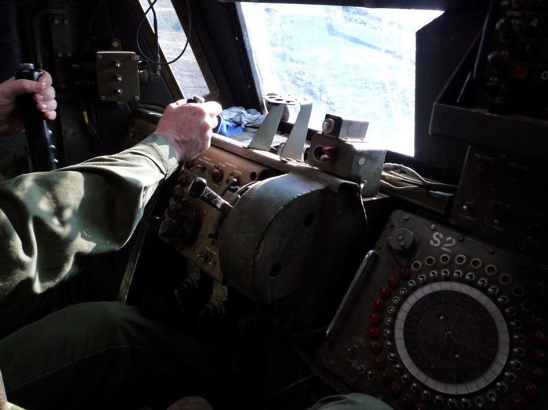 Tank Driving Scotland-Auchterhouse必去景点