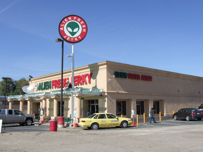 Alien Fresh Jerky-Baker必去景点