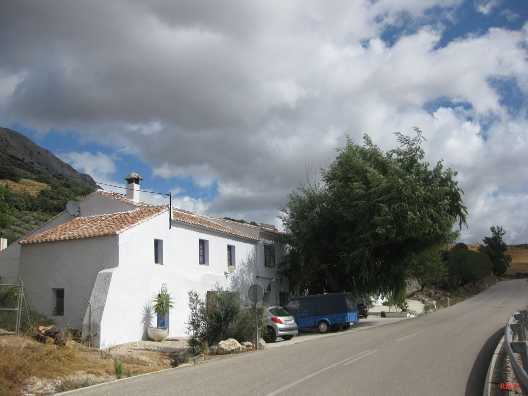 Alfarnatejo酒店住宿-El Aguila Libre B&B