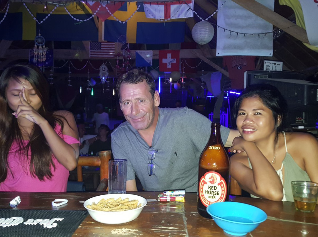 Ato Ni Bai, Karaoke Bar-圣菲必去景点