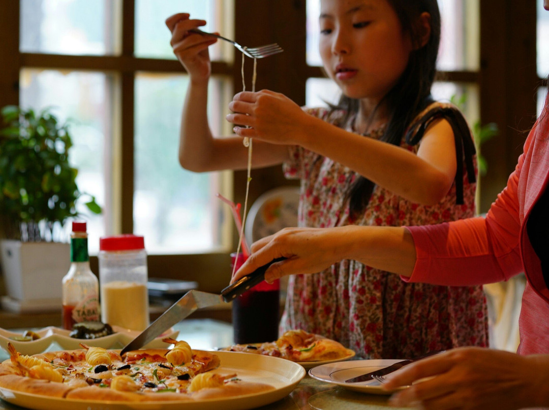 三陟市餐馆和美食-Buo Na Pizza