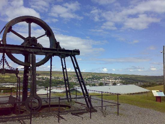 Big Pit National Coal Museum-卡莱纳冯必去景点