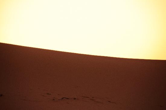 梅祖卡沙漠-梅如卡必去景点