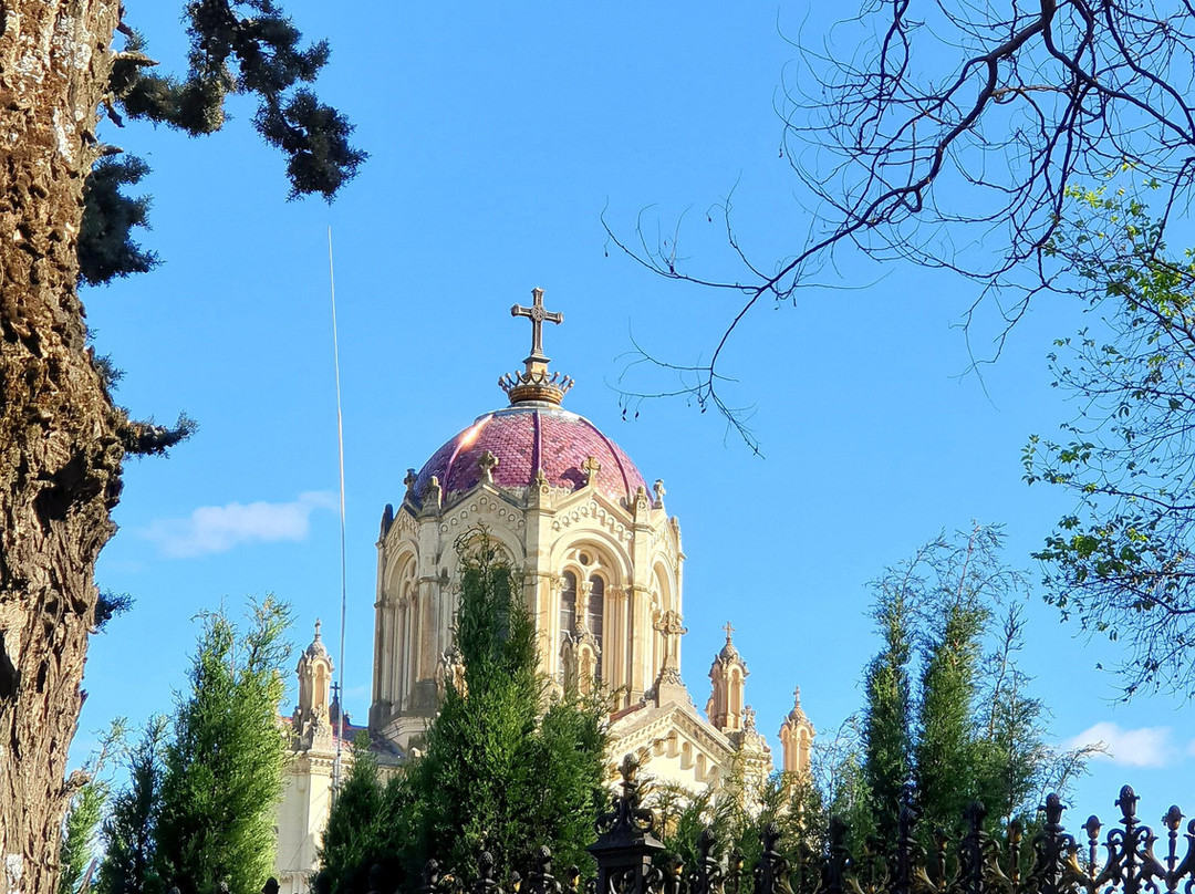 Pantheon of the Condesa de la Vega del Pozo景点图片