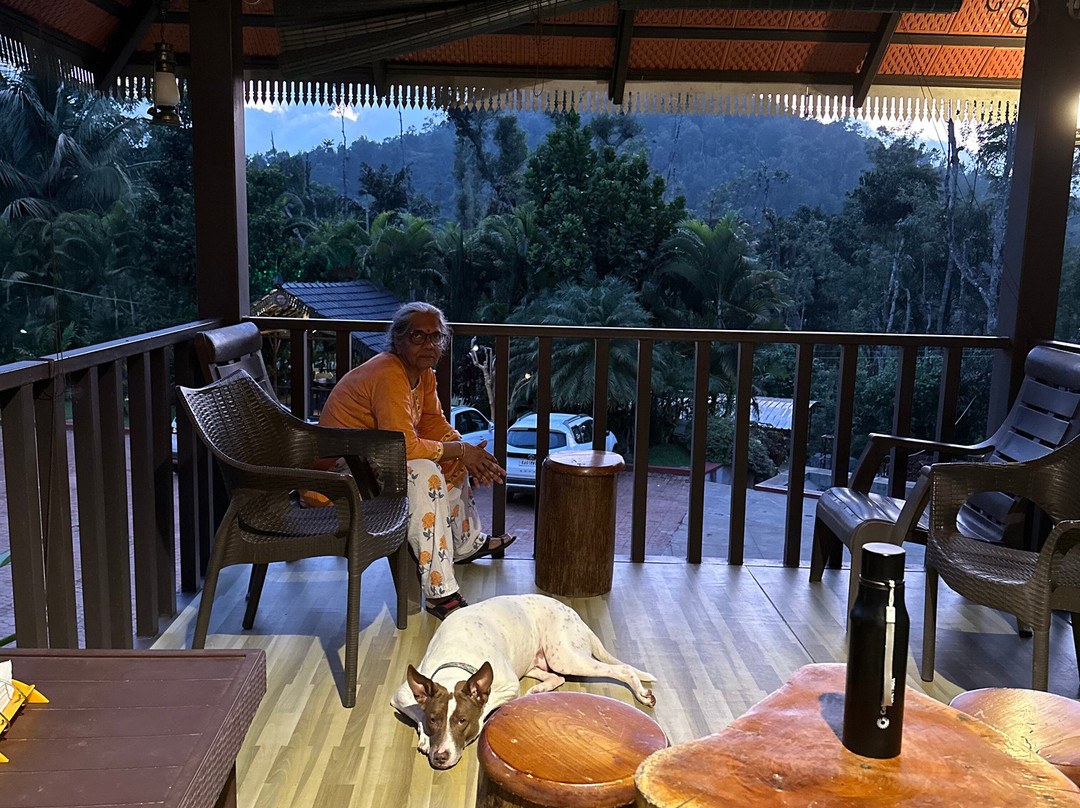 Chandramukuta Resort By Z Vacations主图