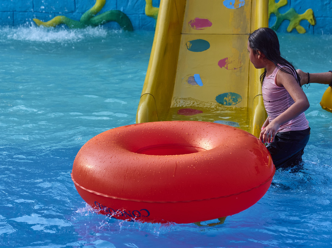 Water Kingdom Water Park-Jamgora必去景点