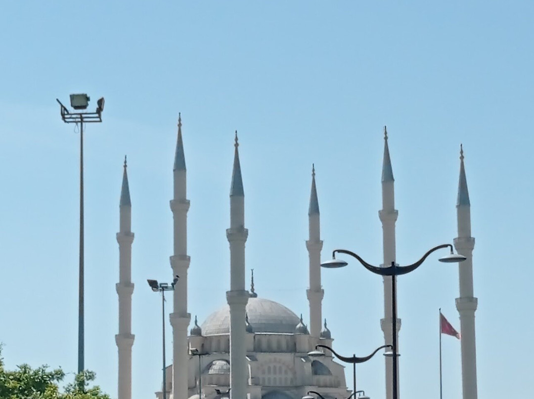 Sabanci Merkez Camii-Adana必去景点