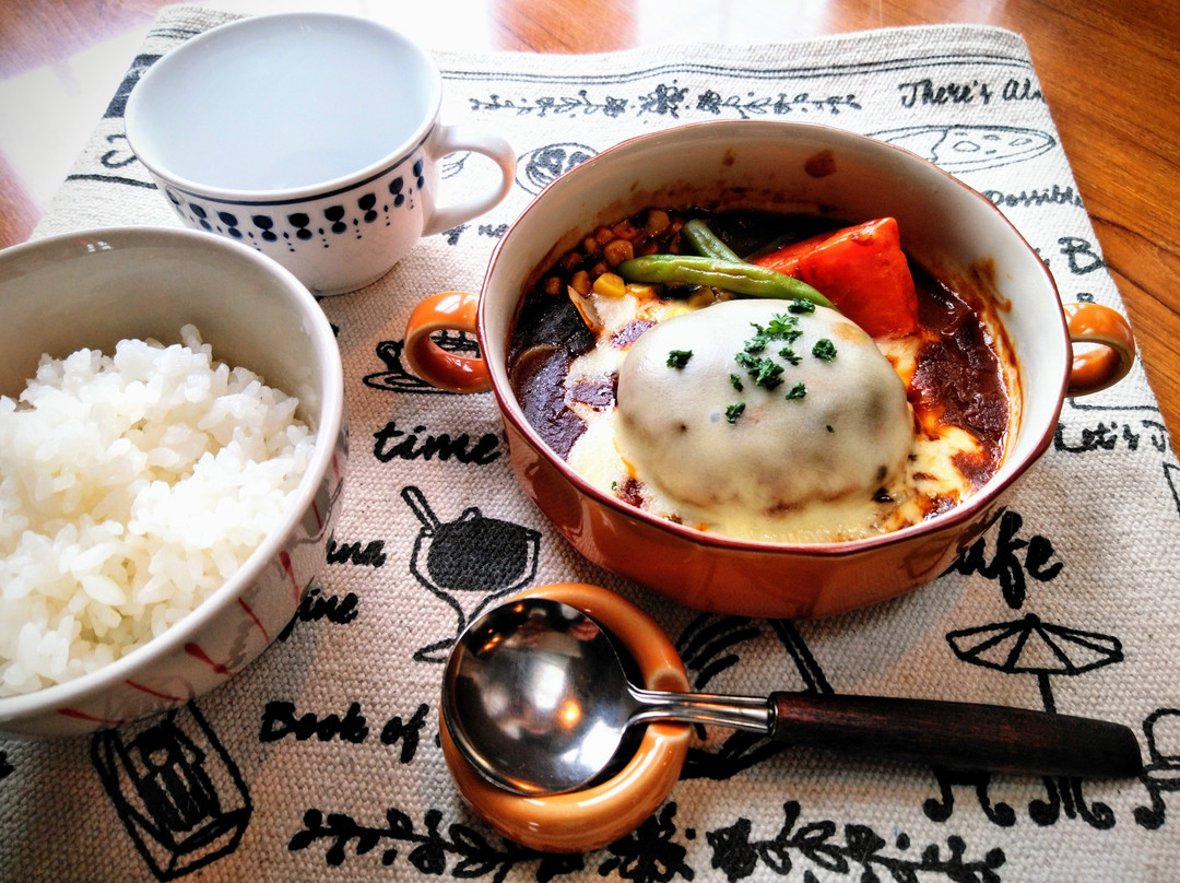 レストラン ウッドマンplus